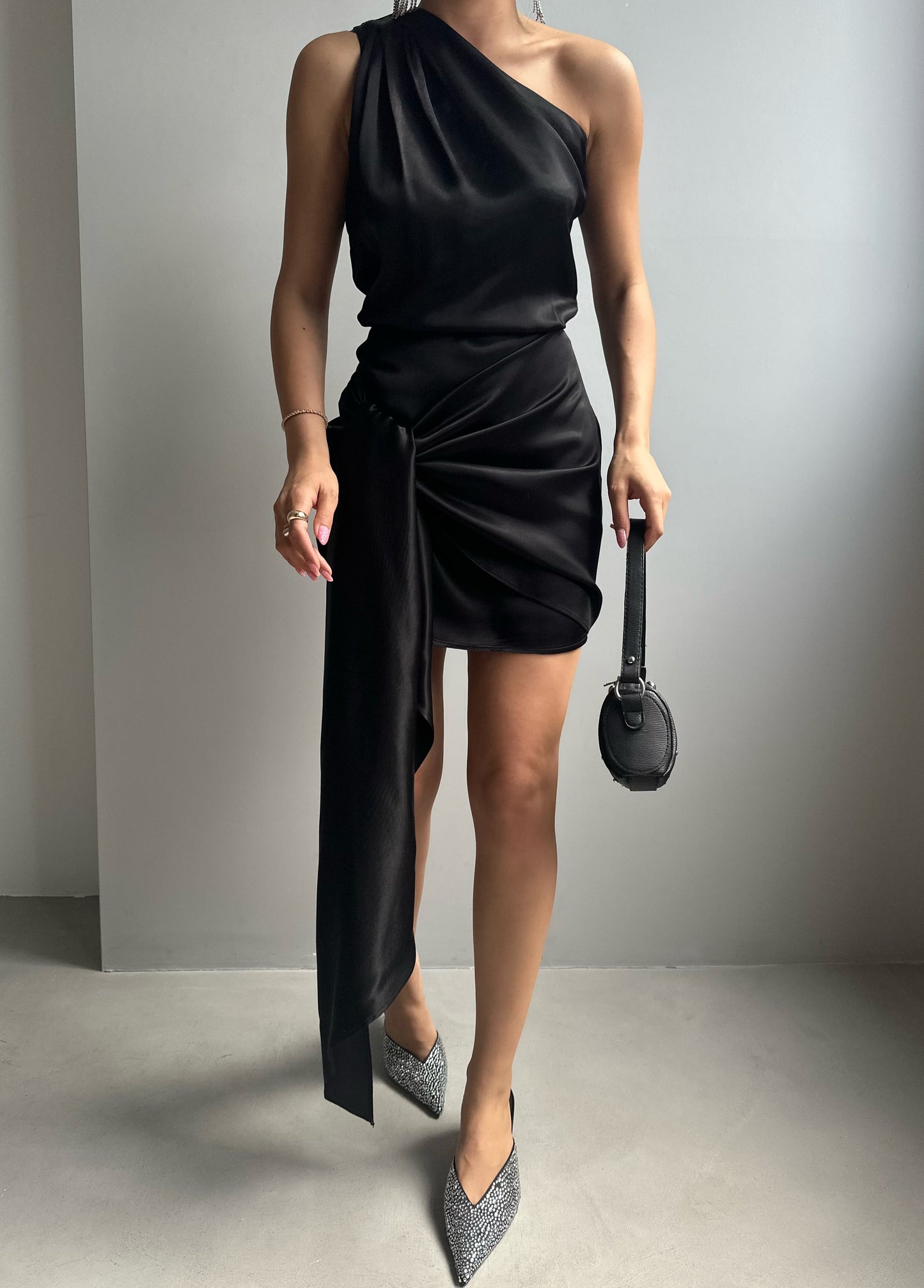 Midnight Drape One-Shoulder Satin Dress – Black