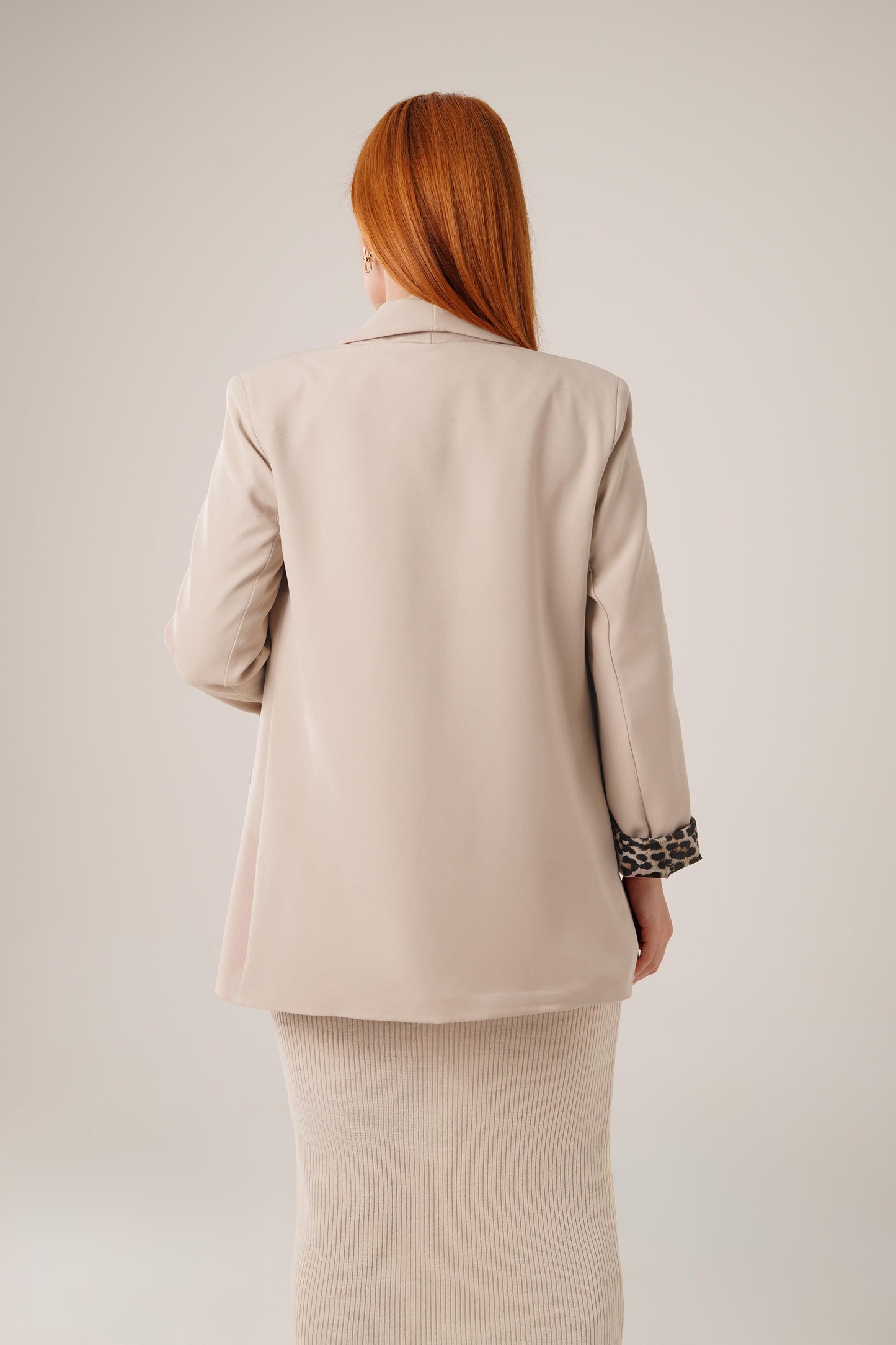 Leona Contrast Lined Blazer – Mink Beige